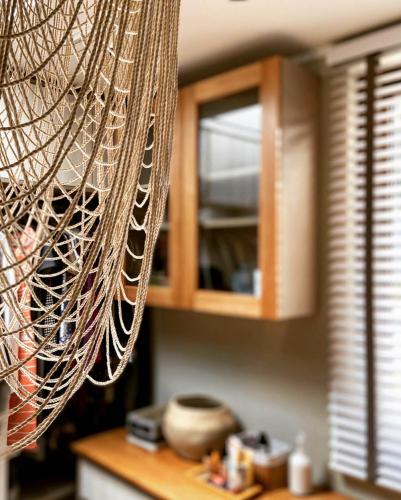 8E95C242-AAD9-4AC2-8827-6DD704D967D0